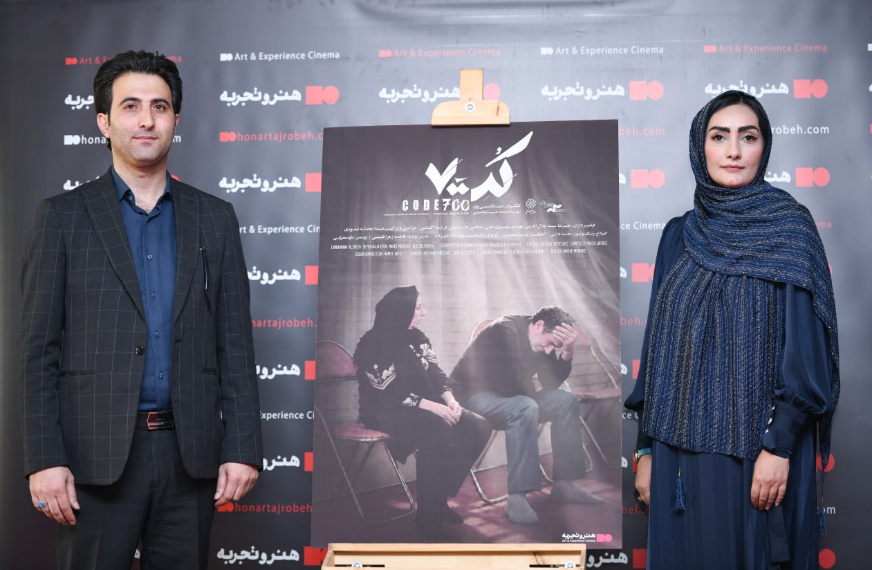  باید همه‌جا از ظلمی که امریکا و اسرائیل به ایران کردند صبحت کنیم 